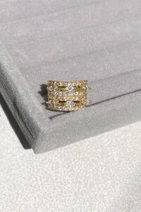 Fake Piercing Zircônias Largo Dourado