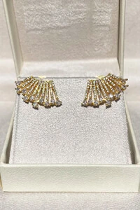 Brinco Earcuff Zircônias Ouro 18k