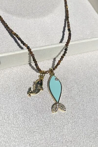 Colar Pedra Natural com Peixes duplos