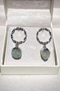 Brinco Pedra Ágata Verde Ródio Branco