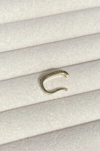 Fake Piercing Zircônias Fino Retangular Dourado