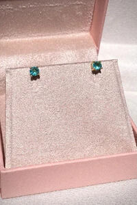 Brinco Ponto luz 3MM Turmalina Zircônia Ouro 18k