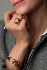 Pulseira Bracelete Entrelaçada