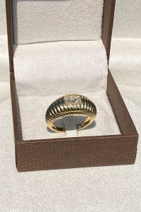 Anel Sarah Ouro 18k