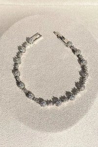 Pulseira Riviera Pequenas flores Zircônia