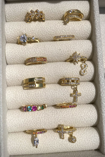 FotoFake Piercing Zircônias Coloridas Degrade Dourado