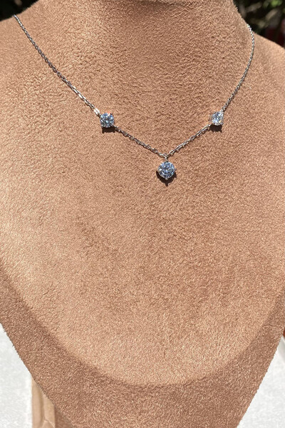 Foto Colar 3 Pontos de Luzes Central 6MM Moissanite Prata 925 Ródio Branco