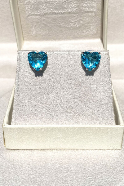 Foto Brinco Coração Azul Birmania Ródio Branco