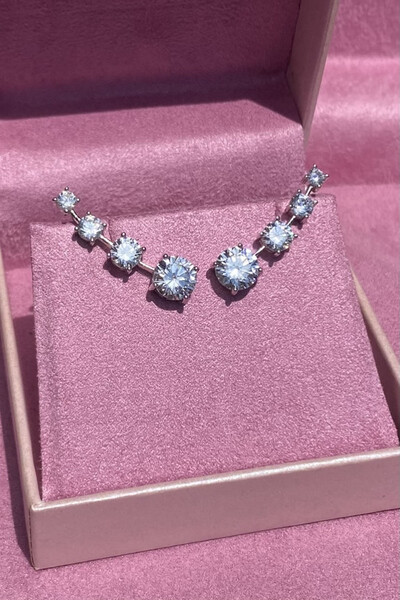 Conjunto Riviera e brincos Earcuff Ponto Faca