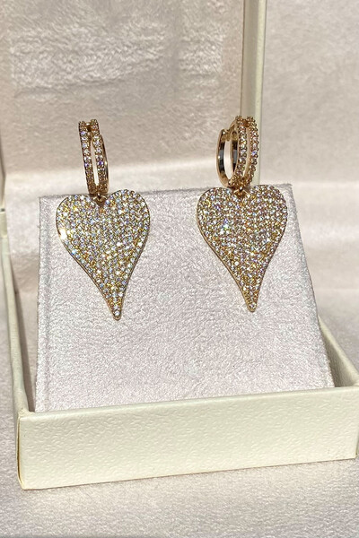 FotoBrinco Argola Coração Zircônias Ouro 18k