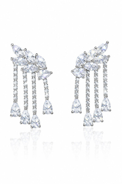 Foto Brinco Earcuff Zircônias Franjas Ródio Branco
