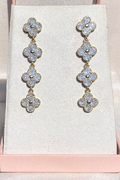 FotoBrinco Trevos Zircônias Ouro 18k