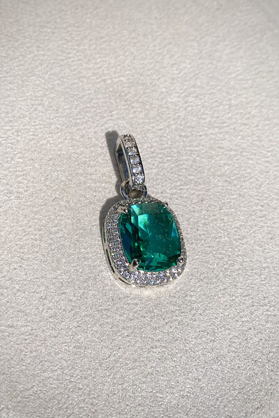 Foto Pingente Quadrado Turmalina Zircônias Ródio Branco