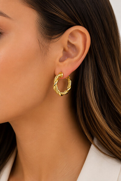 Foto Brinco Argola Tubo Torcida Ouro 18k