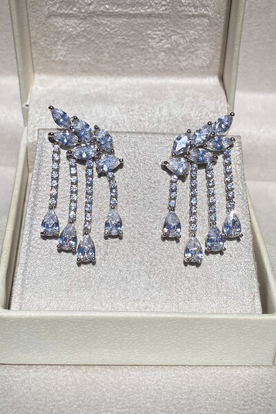 Foto Brinco Earcuff Zircônias Franjas Ródio Branco