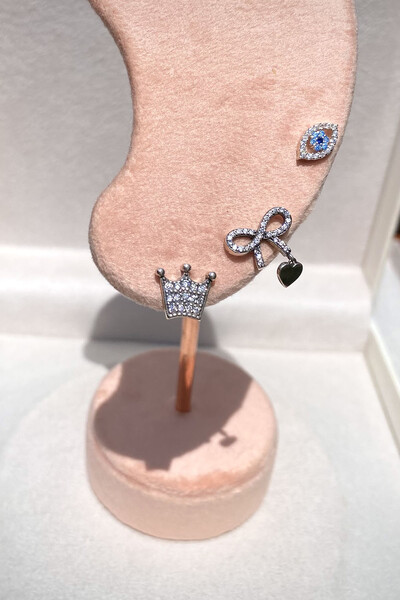 FotoBrinco Coroa Zircônias Prata 925 Envelhecida