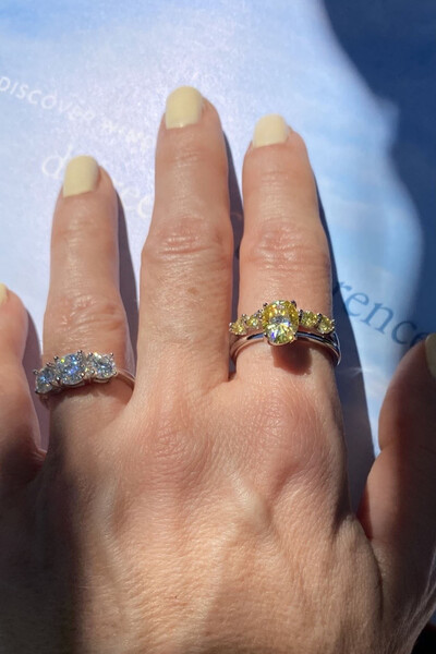 Foto Anel Meia aliança Aparador Moissanite 3 MM Light Yellow Prata 925 Ródio Branco