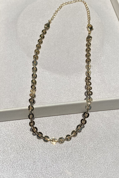 Foto Colar Choker Esferas Vazadas e Entrelaçadas Dourada