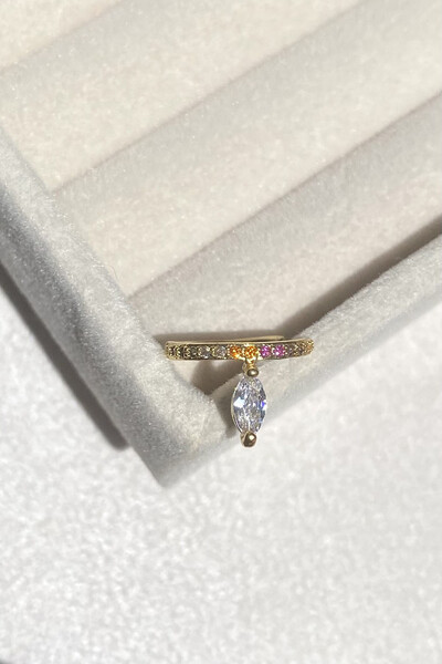 FotoFake Piercing Fino Zircônias Coloridas Dourado