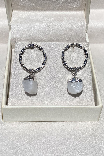 Foto Brinco Pedra Ágata Branca Ródio Branco