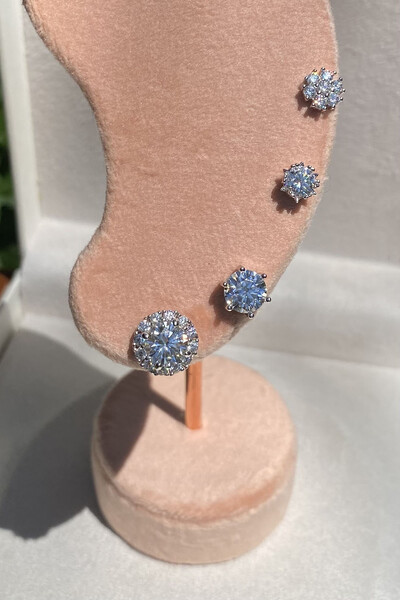 FotoBrinco Ponto Luz 10mm Moissanite Prata 925 com Ródio branco