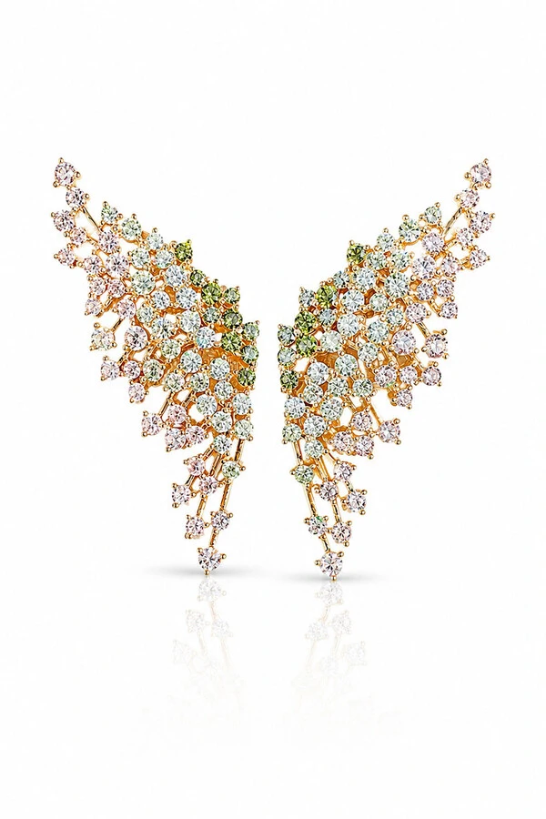 Brinco Asa com Zircônias no Ouro 18k