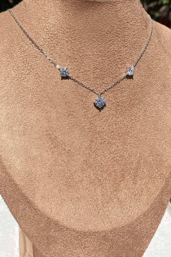 Colar 3 Pontos de Luzes Central 6MM Moissanite Prata 925 Ródio Branco