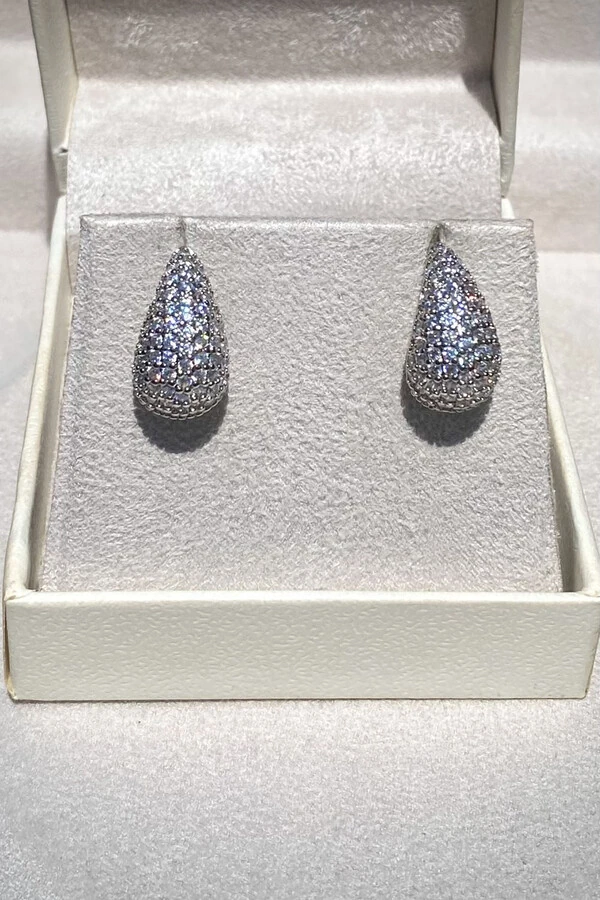 Brinco Gota Zircônias Ródio Branco