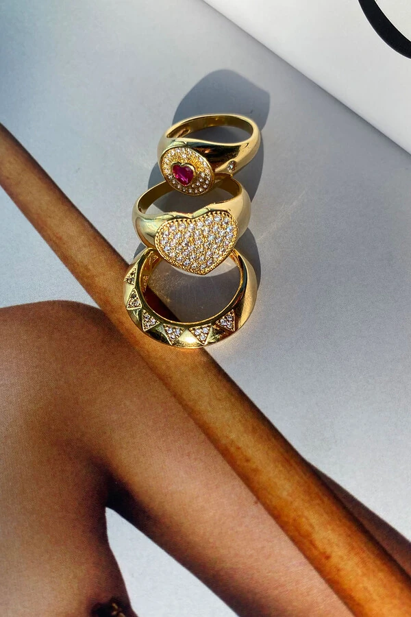 Anel Dedinho Coração Rubi Zircônia Ouro 18k