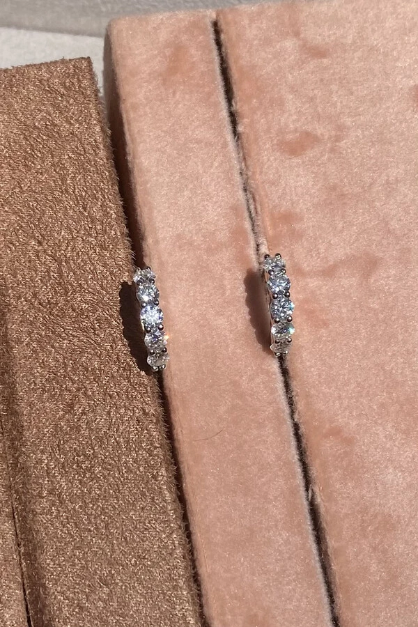 Brinco Argolinha Moissanite Prata 925 com Ródio branco