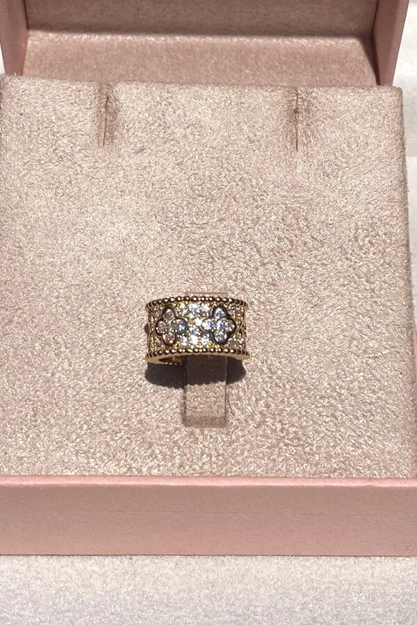 Fake Piercing Trevo Zircônia Ouro 18k