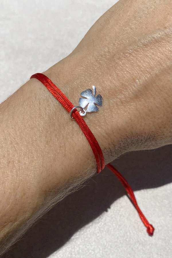 Pulseira Cordão Vermelha Pingente Trevo da Sorte Prata 925