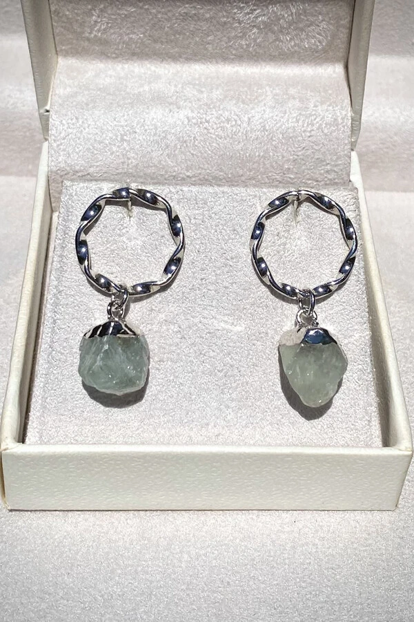 Brinco Pedra Ágata Verde Ródio Branco