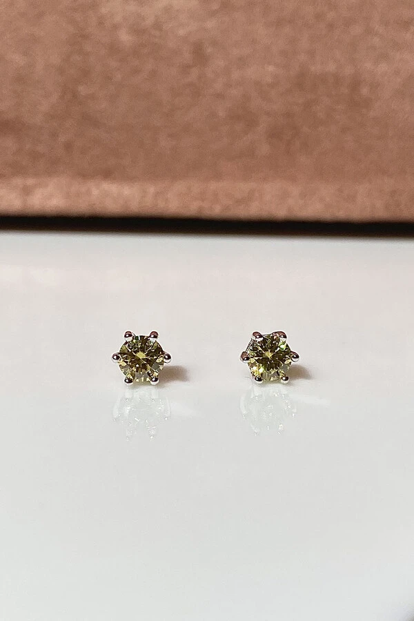 Brinco Ponto Luz 5mm Moissanite Yellow Light Prata 925 com Ródio branco