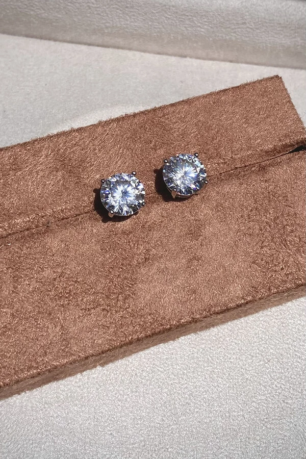 Brinco Luara Ponto Luz 10mm Moissanite Prata 925 com Ródio branco