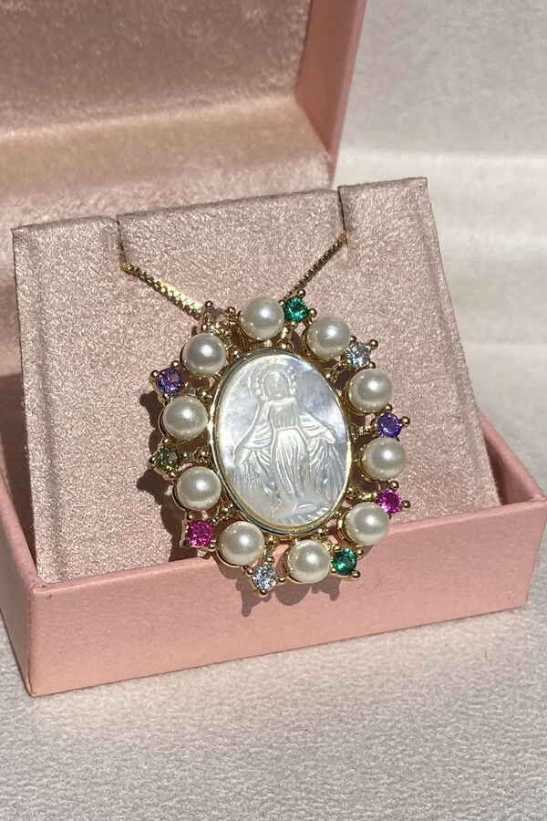 Colar NSra das Graças Madrepérola Ouro 18k