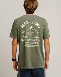 Camiseta Slow Living - Stoned