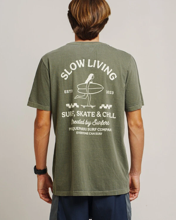 Camiseta Slow Living - Stoned