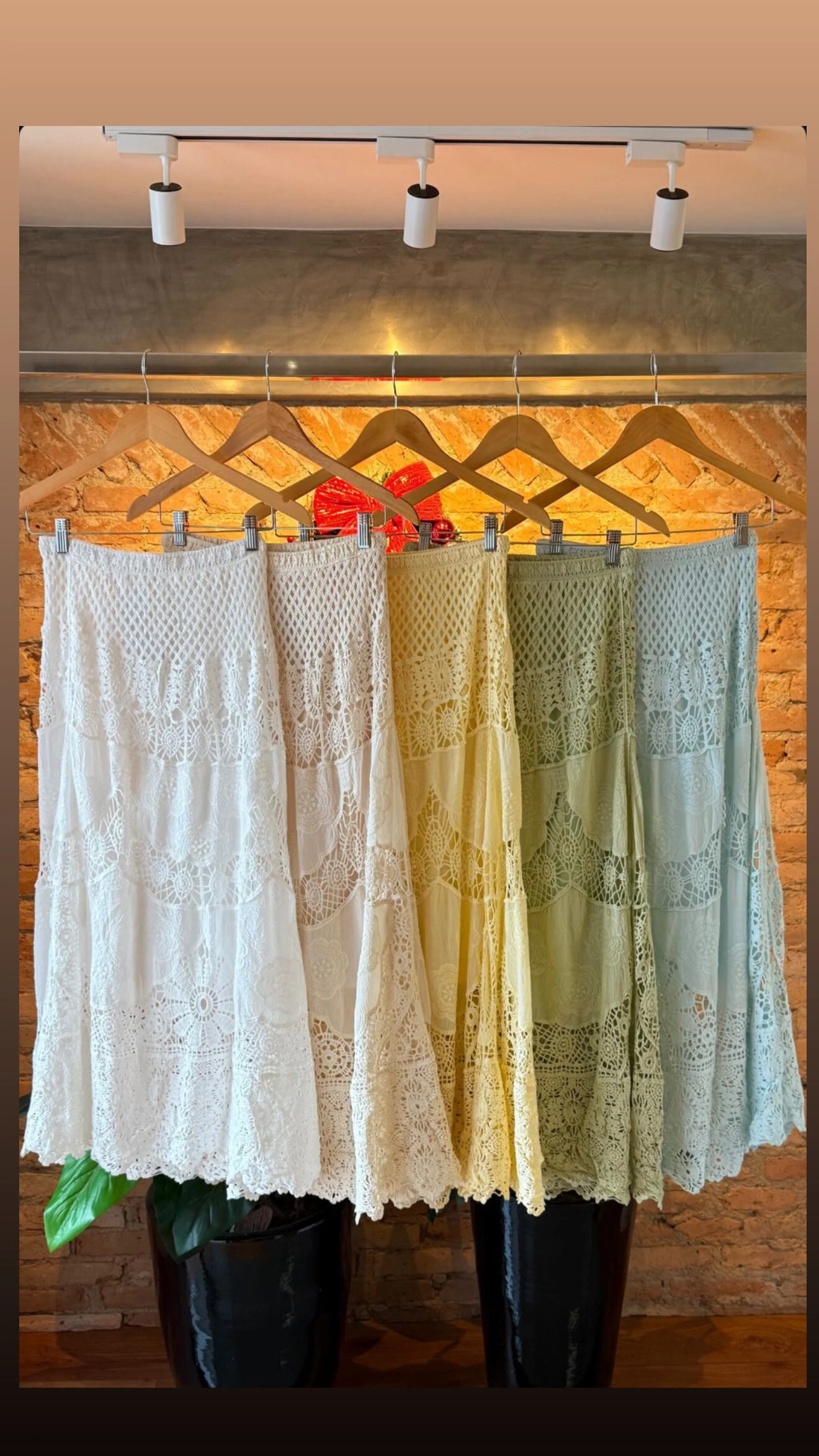 FotoSaia rendada crochet blush