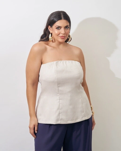 Fotoblusa tomara que caia alfaiataria risca de giz kayla