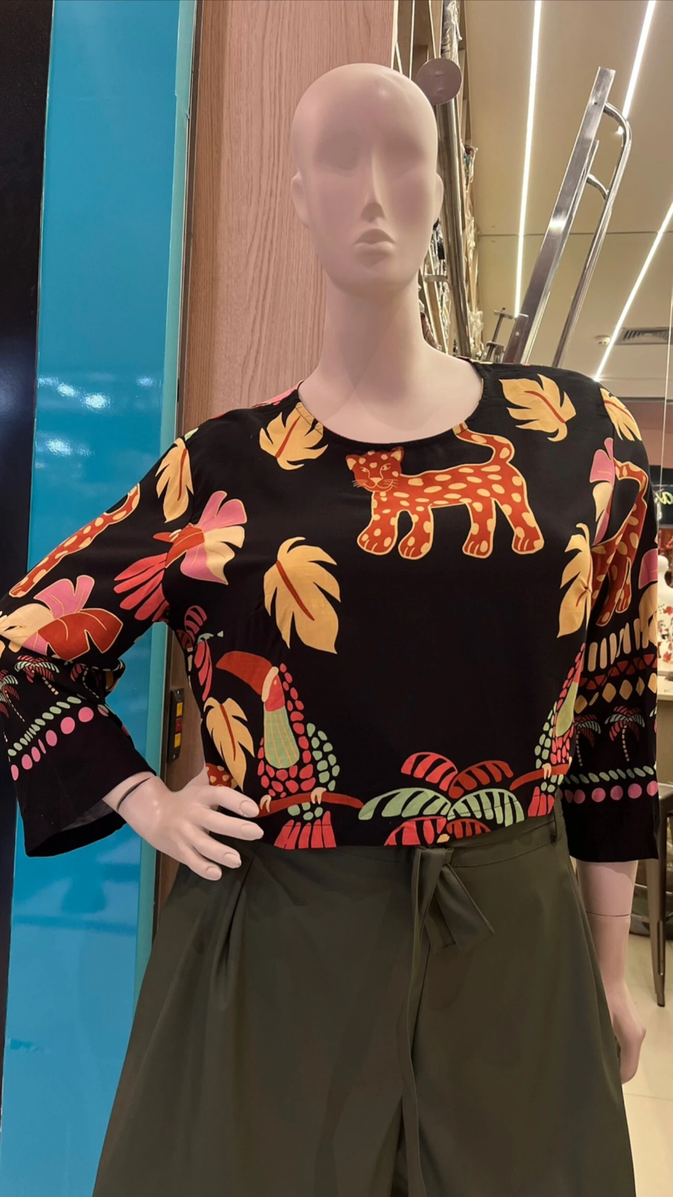 Fotoblusa estampada com manga longa libe