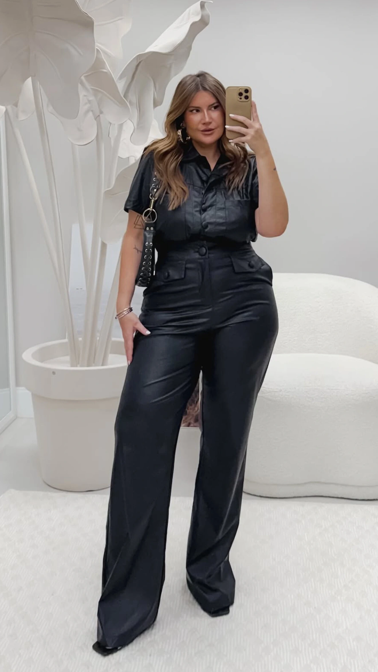 Fotopre venda conjunto courino pu poliana bellah