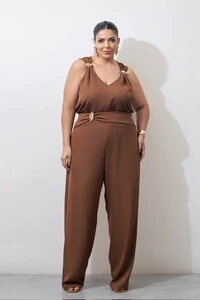 regata may com fivelas douradas kayla