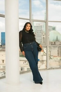 PRE VENDA blusa drapeada ombro em tule divas