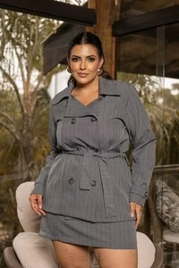 pre venda conjunto risca de giz saia e casaco faixa season divas