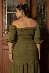 pre venda conjunto cropped cigana+ saia longa 3 marias season divas