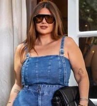 Pre venda Cropped jeans fivelas mr fr