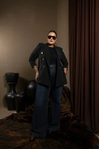 pre venda regata canelada com bordado no decote basic divas