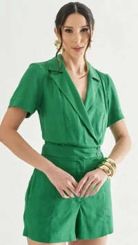 Macaquinho em alfa com botoes quebela