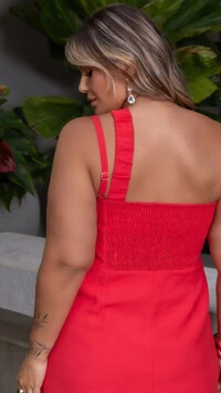 pre venda vestido midi cut out alca correntes mr fr